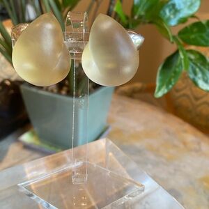 Elegant Patricia Von Muslulin Earrings